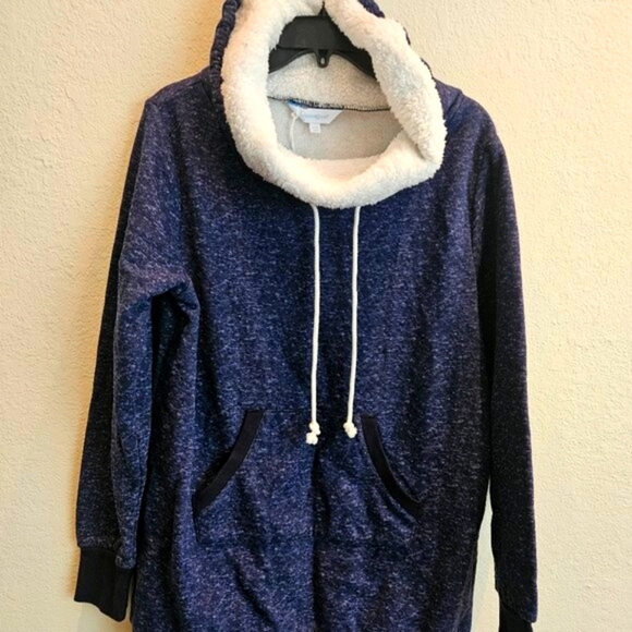 Pajamagram Tops - pajamagram warm Thick Long Sherpa Oversized Blue Sweatshirt M, Soft NWT pullover